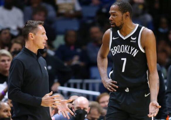 国足中锋位 国足中锋位