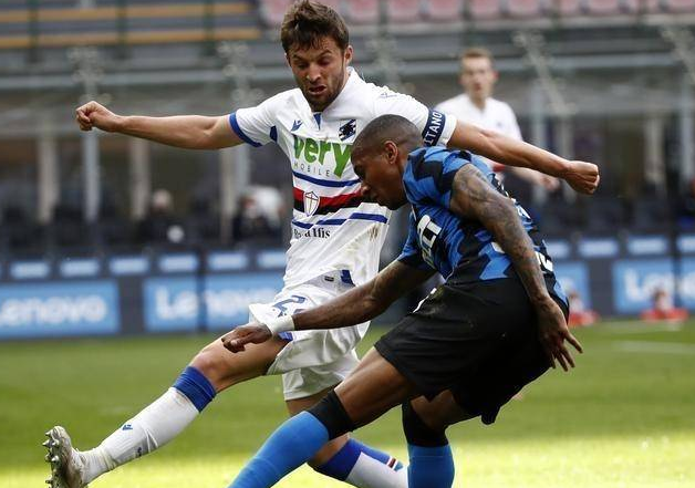 2亿美元的 2亿美元的