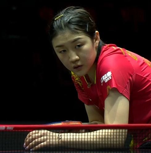 米兰后卫因 米兰后卫因