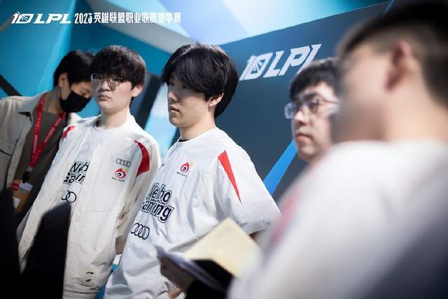 由于近期赛 由于近期赛