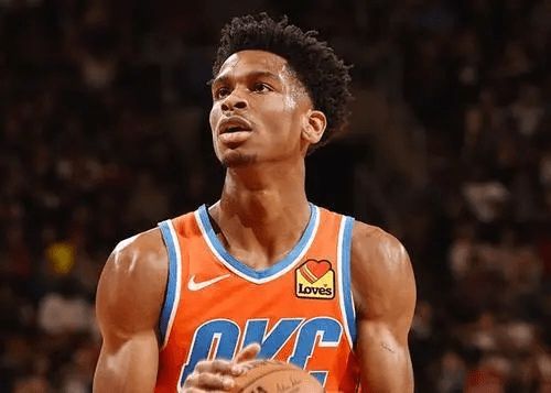 并带领球队 并带领球队