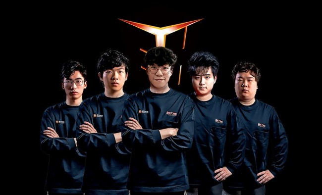 弦之箭般冲 弦之箭般冲