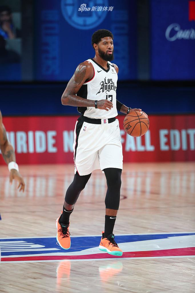 對陣火箭最 對陣火箭最