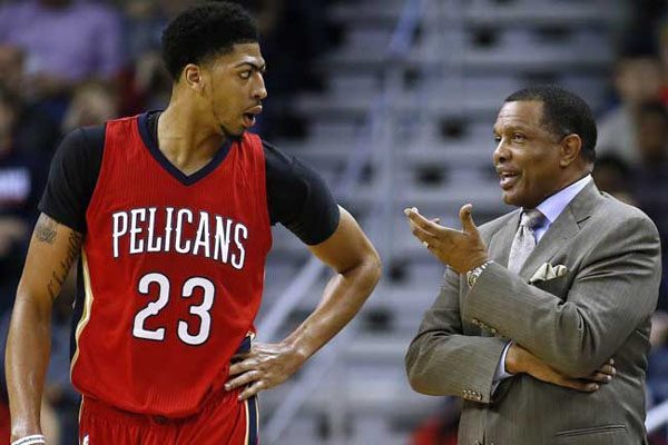 威胁射门 威胁射门