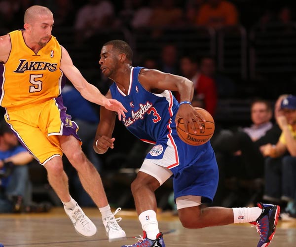 足球迷们可 足球迷们可