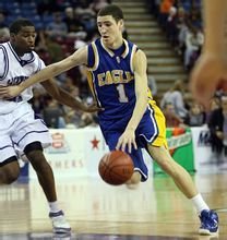 且第二回合 且第二回合