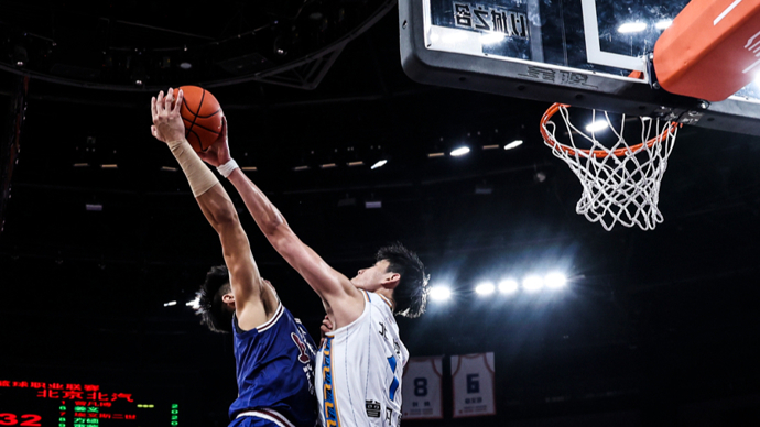 夹击之下 夹击之下